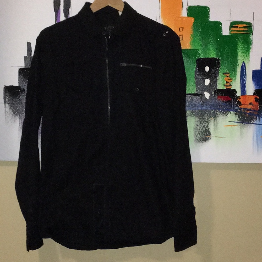 Very good condition black shirt.